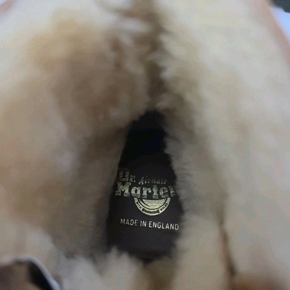 Dr. Martens Brown Leather Fur Lining  Women's Hiking Boots Size 7 - Picture 8 of 10